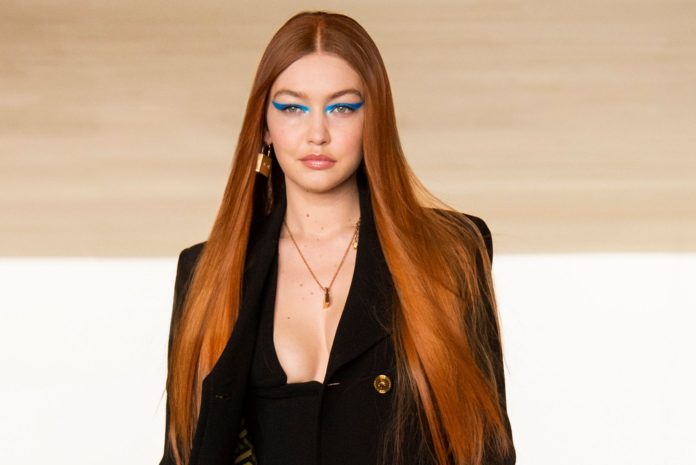 gigi-hadid-versace