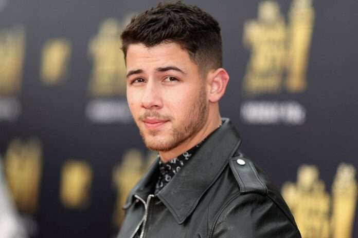737050_4857404_nick_updates