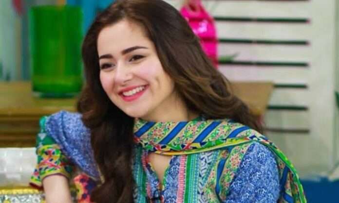 8-Things-You-Didint-Know-About-Hania-Amir