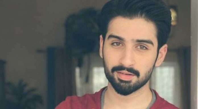 “Would look younger alongside Mahira Khan and Saba Qamar”; Muneeb Butt refuses to work with them