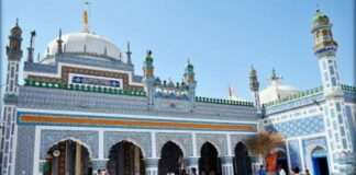 The Sindh government has declared September 1 a holiday.