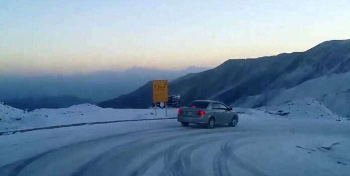 babusar-pass-snow