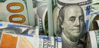 The rupee smashes all records against the US dollar as markets are worried.