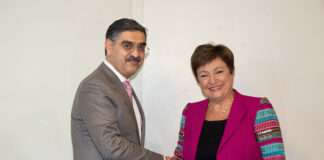 The IMF urges Pakistan to impose a wealth tax to defend the poor.