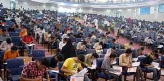 Several students were discovered using Bluetooth devices to cheat on the entrance exam for medical and dental colleges.
