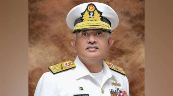 Vice Admiral Naveed Ashraf is named as the new naval commander in Pakistan.