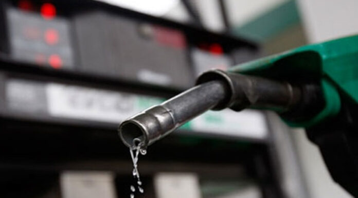 Petrol prices could drop by an additional 18 rupees per liter.