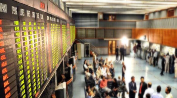 Pakistan Stock Exchange rises by about 1,000 points as political issues become clearer