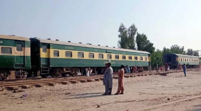 Pakistan Railways Announces Special Eid Trains