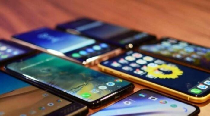 Smartphone prices decrease in Pakistan