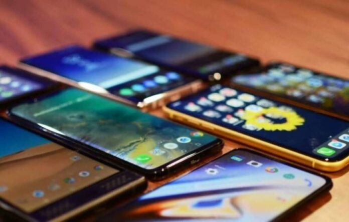has-pakistan-increased-tax-on-smartphones-in-budget-2023-24-1686390833-6477