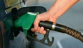Will petrol prices go down in Pakistan from May 1?